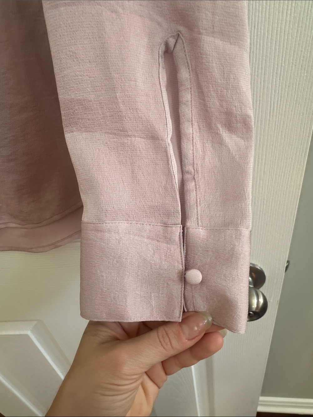 Express Light Pink Button-Front Blouse - Picture 5 of 6